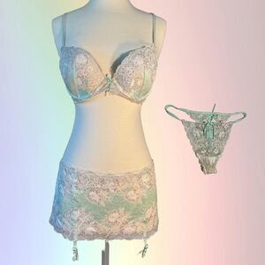 Victoria's Secret Sea-foam & Cream Lace Bra, Garter Belt, G-string 3-Piece Set
